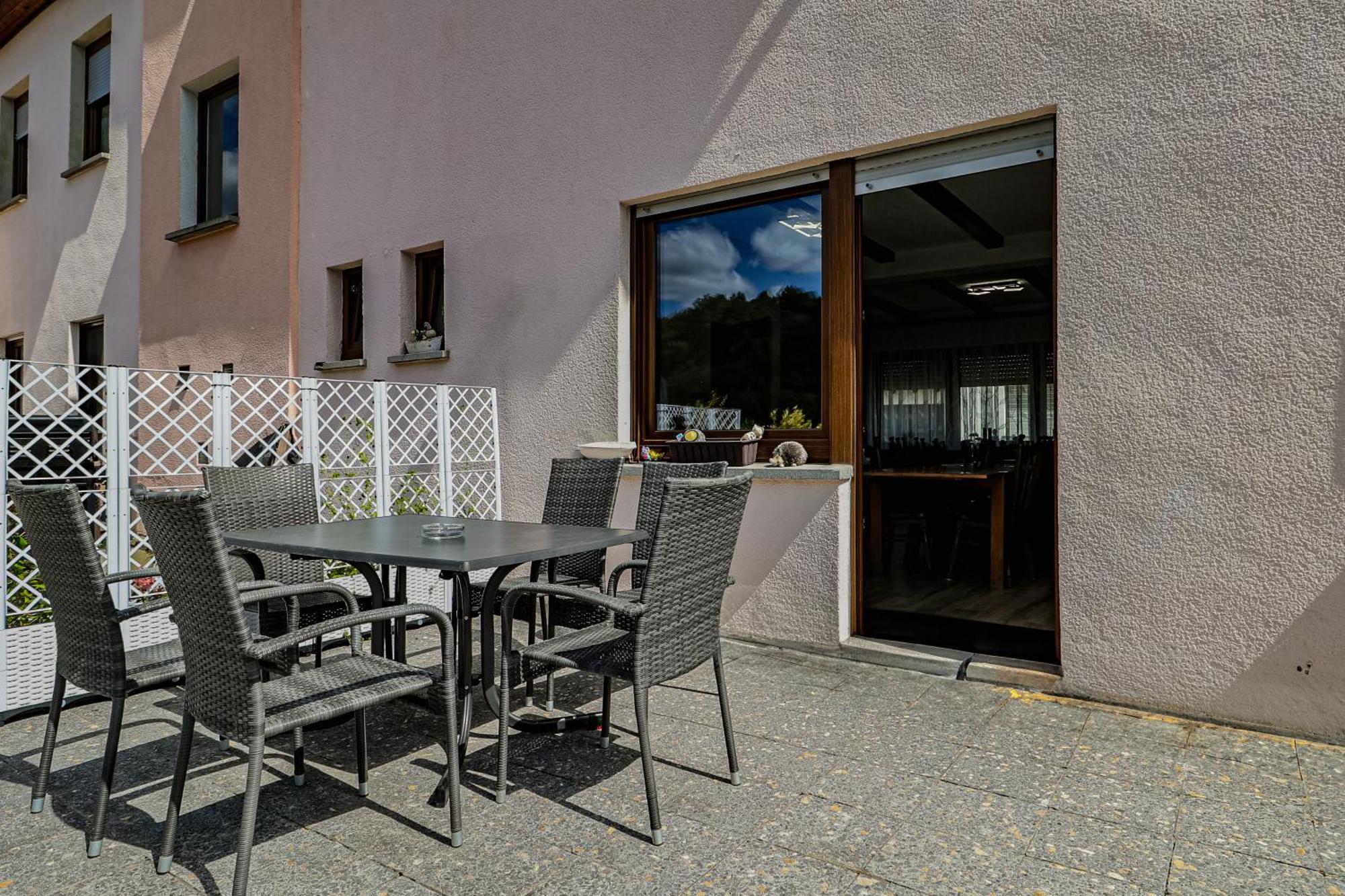 Exklusive Moselidylle: Fewo Mit Traumhaftem Staustufenblick, Netflix, Terrasse Neef Zewnętrze zdjęcie